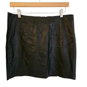 Trina Turk Black Leather Mini Skirt Size 12-14